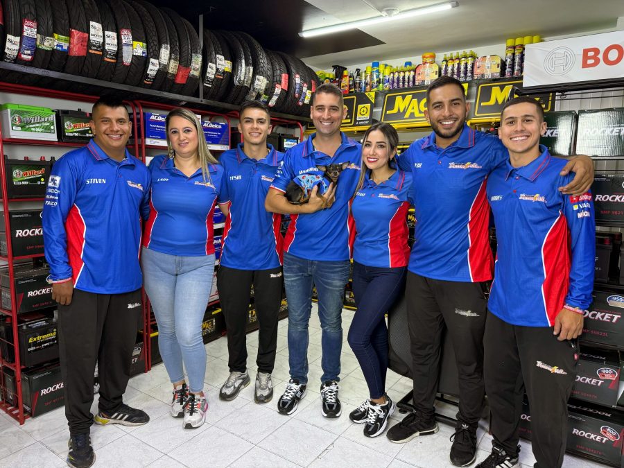 Baterías para carro y moto, Baterías Powervolt, servicio a domicilio, Bucaramanga, Floridablanca, Piedecuesta y Girón
